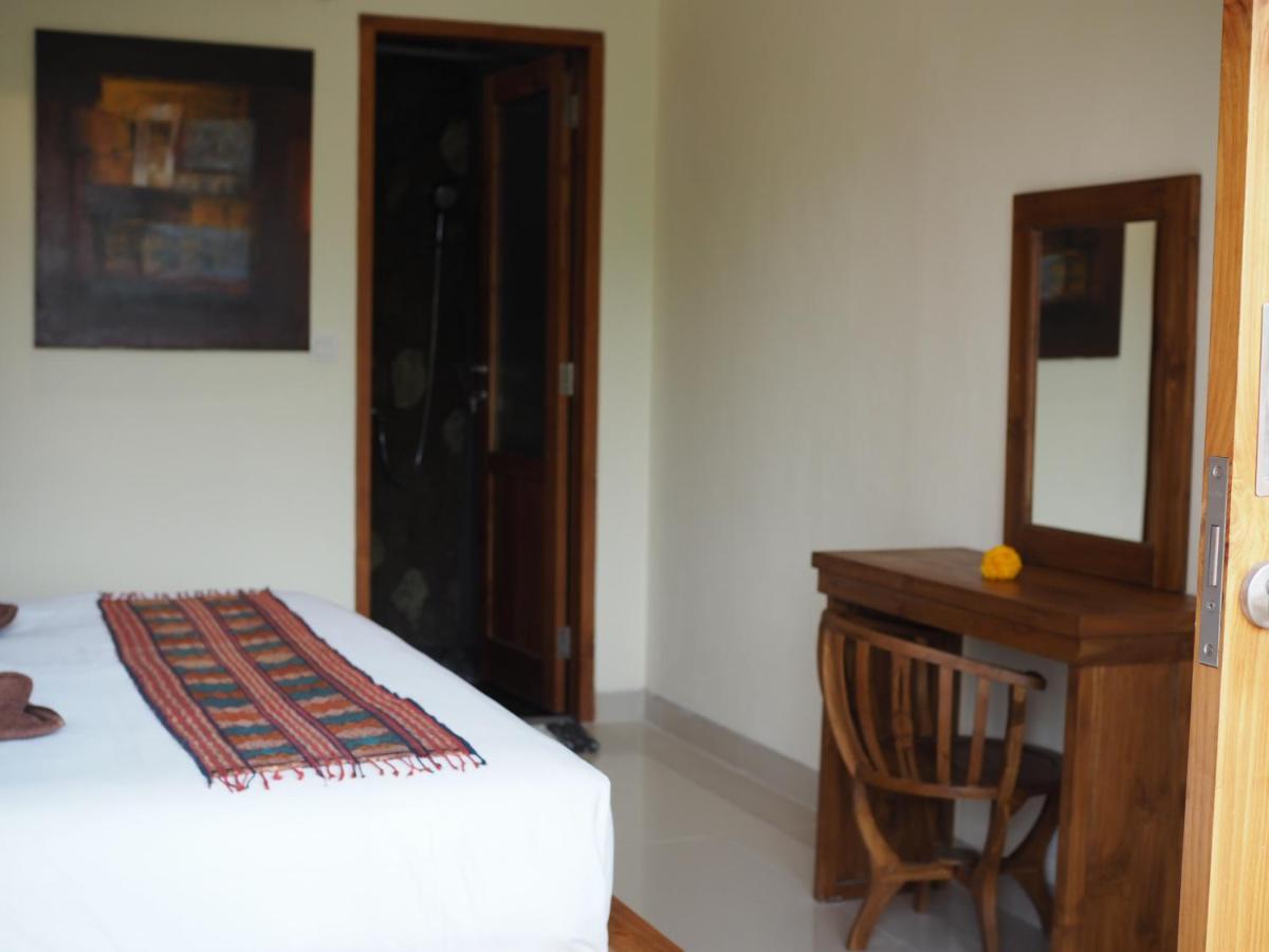 Kampung Sari Homestay Ubud Buitenkant foto